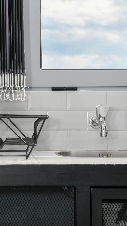 Monastiraki Citycenter Sleepbox- Unspoiled Athens Apartments Εξωτερικό φωτογραφία