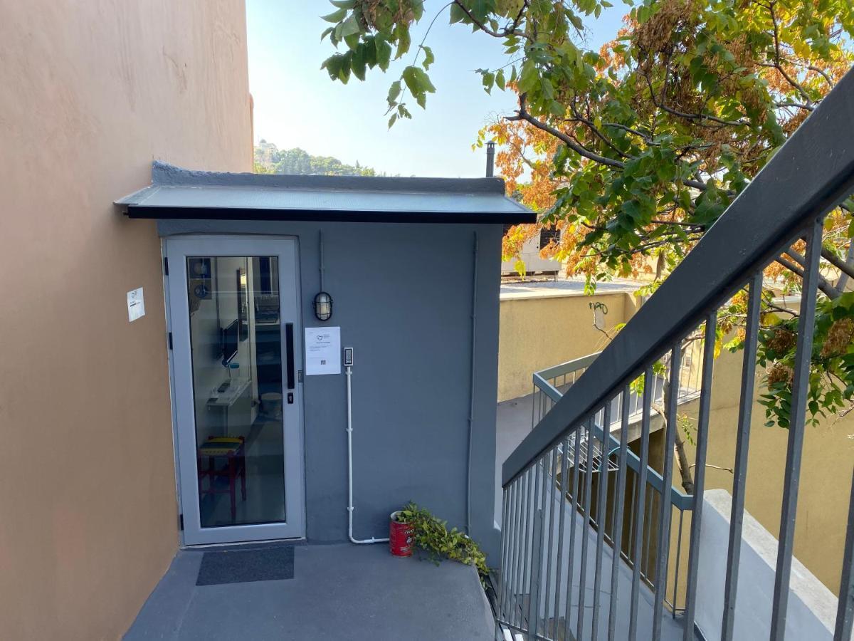 Monastiraki Citycenter Sleepbox- Unspoiled Athens Apartments Εξωτερικό φωτογραφία